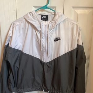 Nike wind breaker